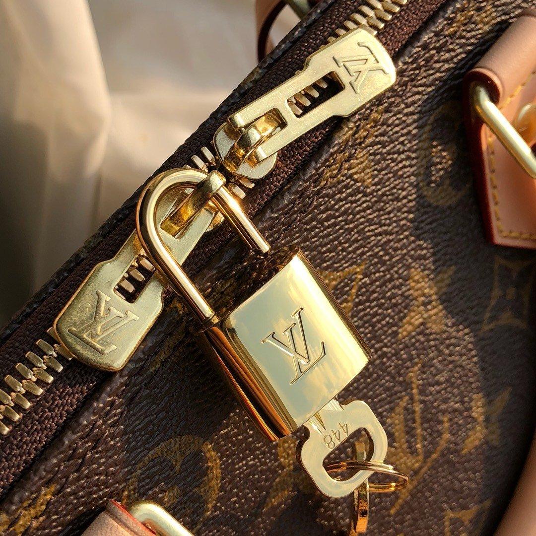 Louis Vuitton ALMA BB Monogram