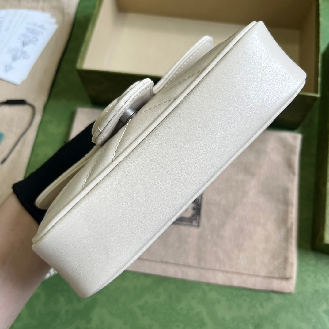 GUCCI  GG Marmont Belt Bag In White 476433 Size 16.5x10x4.4 cm