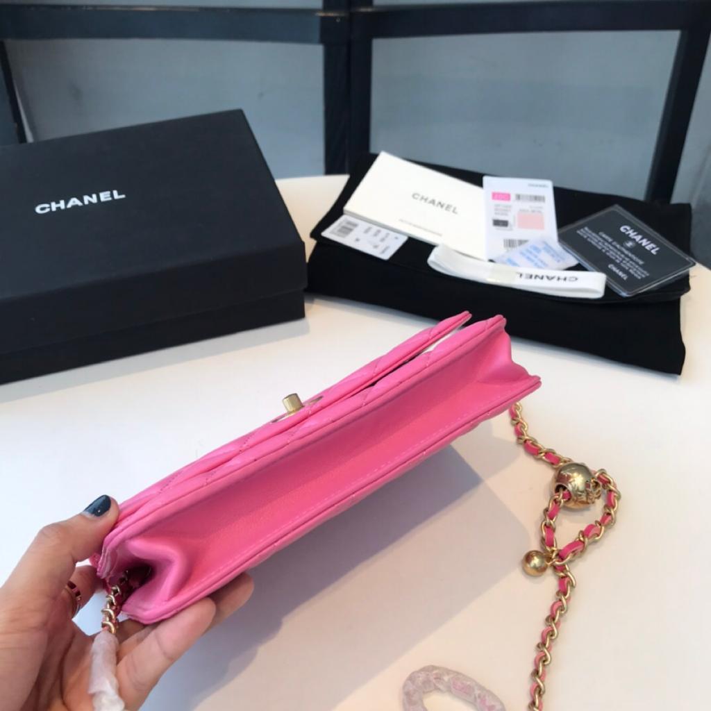 Chanel wallet on chain Pink
